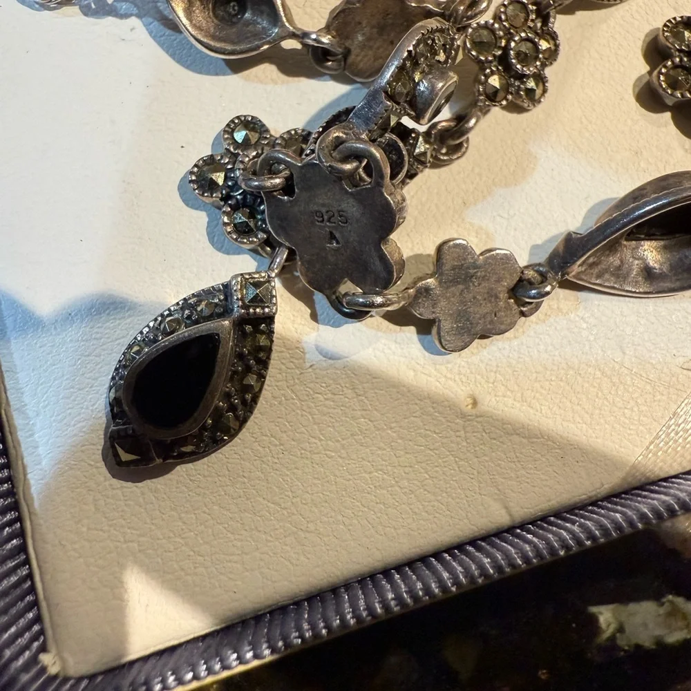 VTG  Black Onyx Marquesite Art Deco Sterling Silver Necklace & Earring Set‎ 925